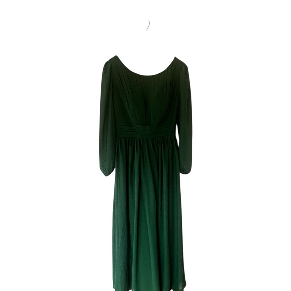 Weddings. Mother of the bride or groom. Elegant neckline and bishop sleeves. S 8